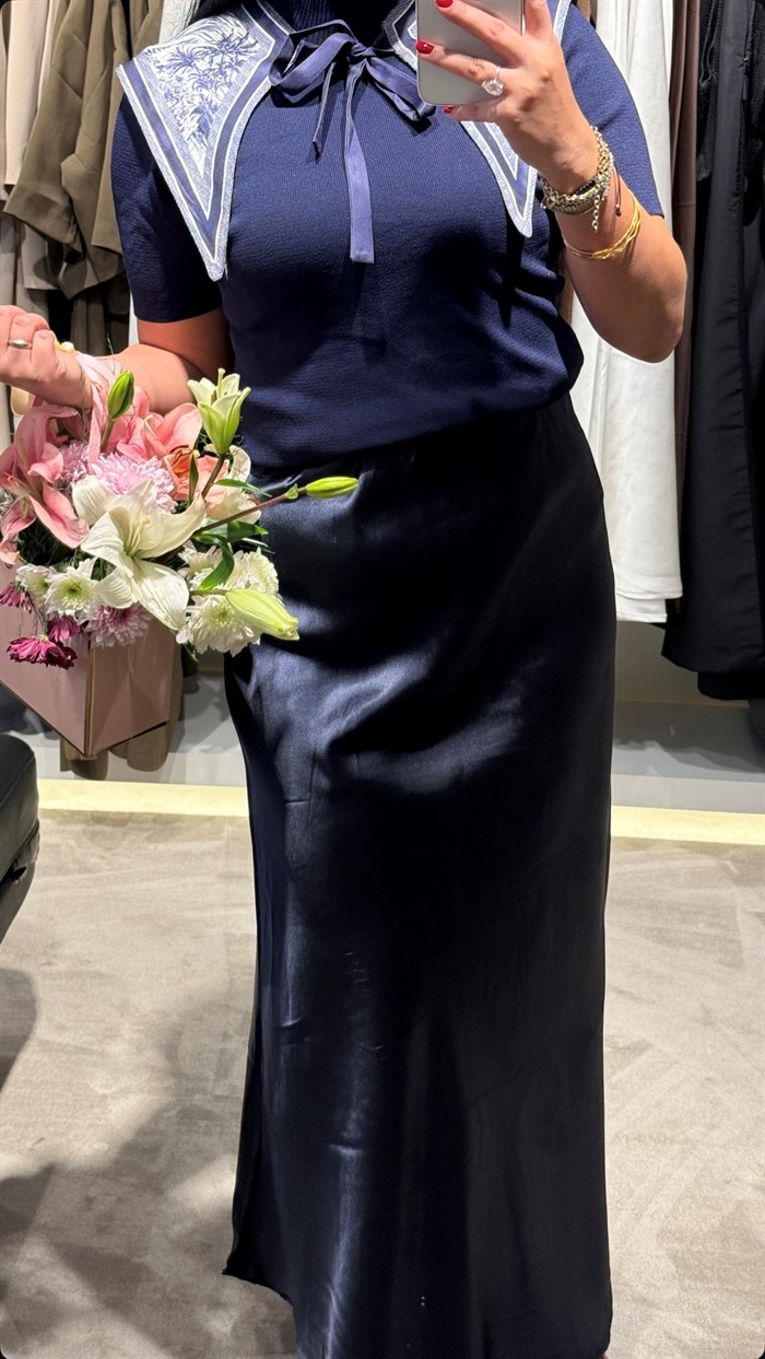 lacivert-saten-etek_2.jpeg